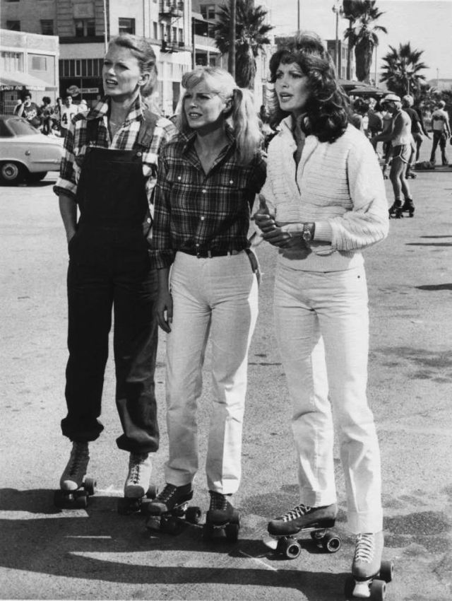 Charlie's Angels (season 4) 24