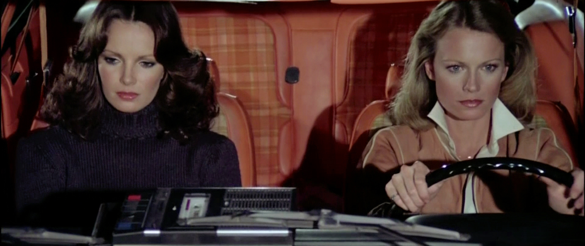 Charlie's Angels (season 4) 43